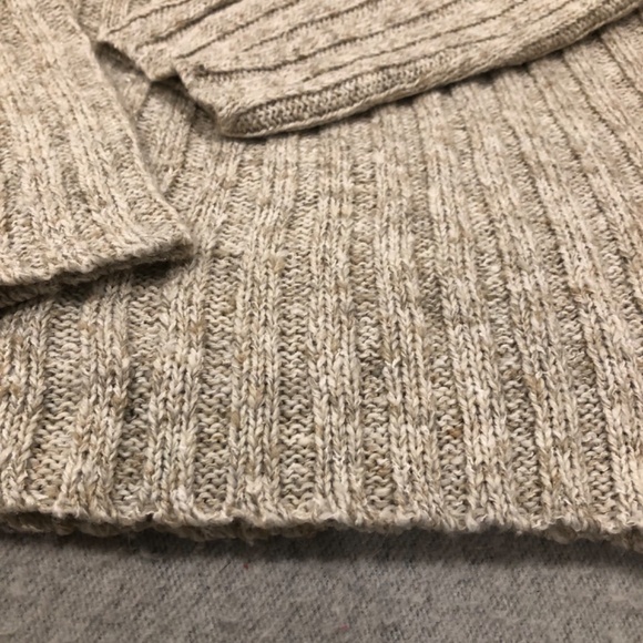 NWOT - Variegated Neutral Yarn Ribbed Turtleneck Sweater - Picture 4 of 16